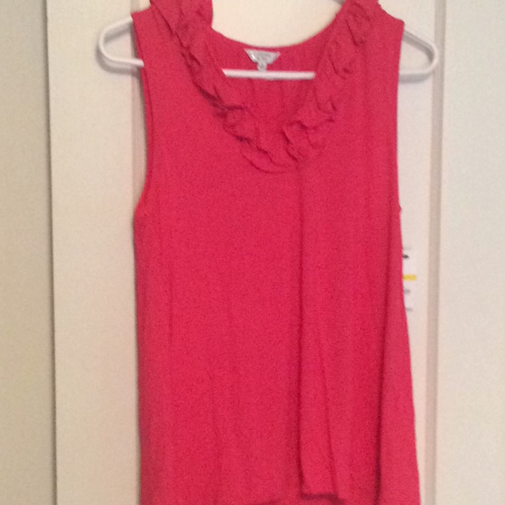 Crown & Ivy Pink Ruffle Tank Top Size M NWT